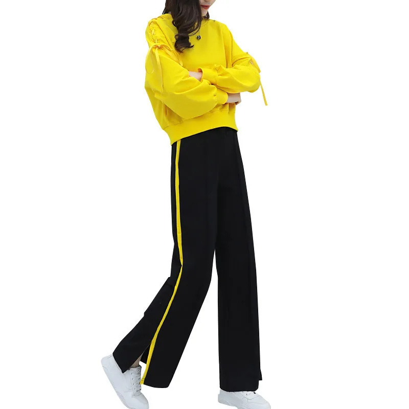 

Women's loose wide leg tracksuits fall winter warm suit women 2019 short sweatshirt fashion casual clothes two piece sets female