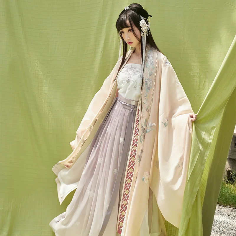 

thirteen little cardamom [huirou qingpingle joint style] embroidered Song Dynasty big sleeve embroidered Hanfu women