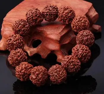 

Free shipping Hot Nepal King Kong Bodhi Buddha beads five six petals high density bracelet