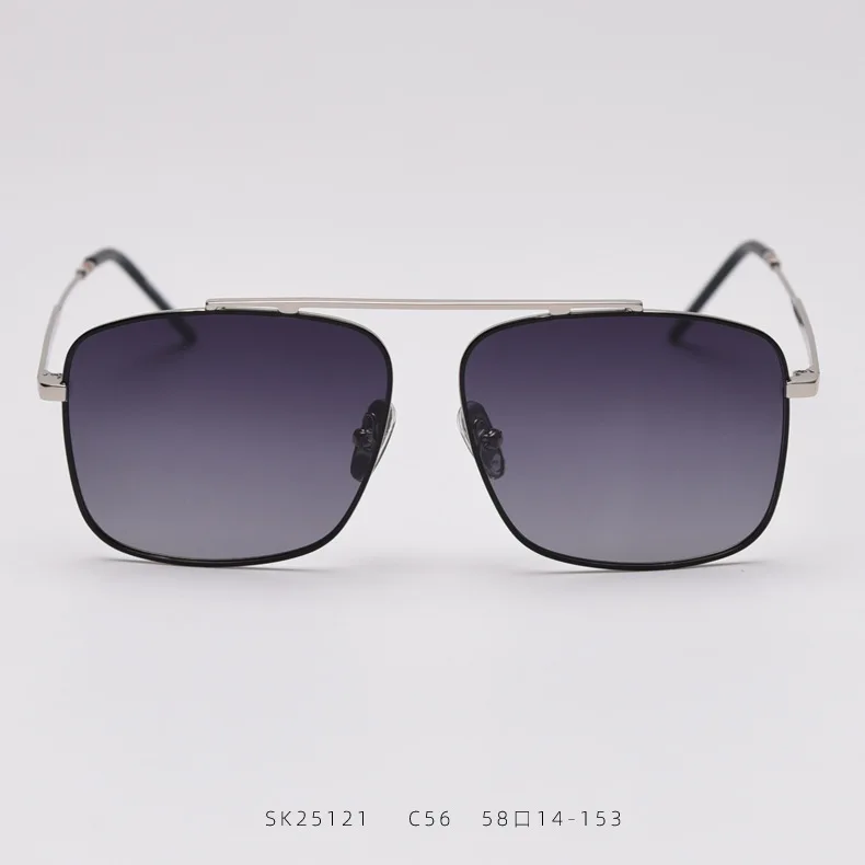 12207603144_1344152070