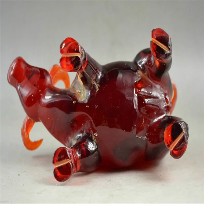 Old Handwork Amber Carve Lifelike Laborious Cattle Rare Bring Good Lucky Statue 