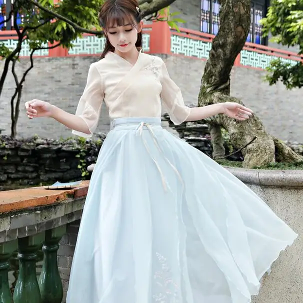 2020 New Summer Vintage Flare Sleeve V-Neck 5287 Hanfu Embroidered Blouse Shirt DF815 | Женская одежда