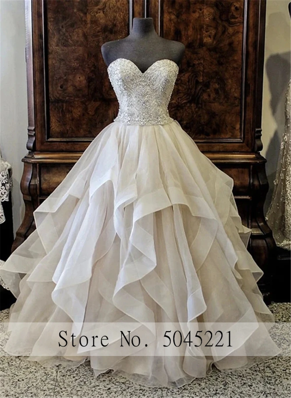 Женское бальное платье из тюля Robe De Mariee украшенное бусинами с оборками на заказ
