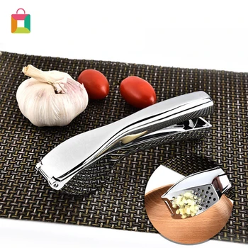 

Metal garlic press fashion design squeezing and pulverizer portable garlic meat grinder chopper squeezer large handle Cozy