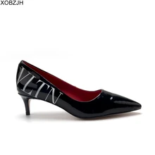 Дизайнерская Женская обувь; сезон весна; Роскошные брендовые туфли-лодочки на высоком каблуке; модель года; женская обувь; Цвет Черный; женская офисная обувь на каблуке «рюмочка»; американский Размер 11
