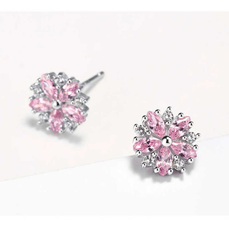 8747415625_897938250