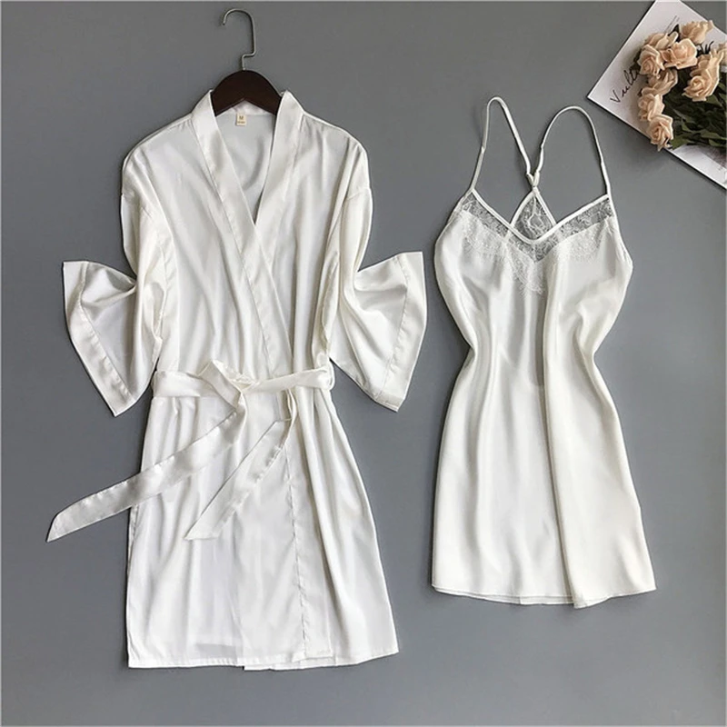 12434777327_1412111203.640x640