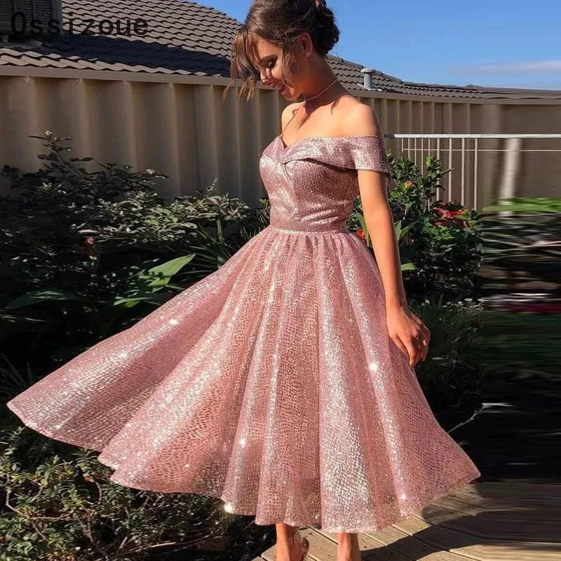 

Blush Pink Cocktail Dresses Short Knee Length Sweetheart A Line Ruffles Homecoming Party Dress YSAN454