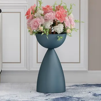 

Thickened metal tray Nordic wrought iron flower stand stable wrought iron support modern simple light luxury floor-type green ro