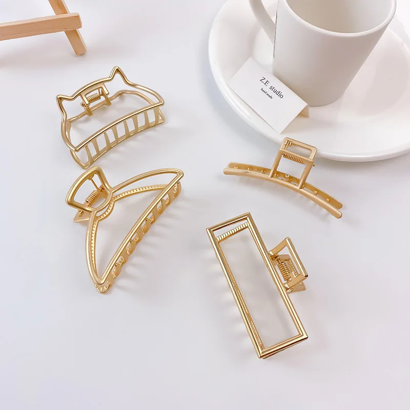 Women Big Size Metal Hair Claws Hair Accessories Fashion Jewelry Gold Simple Hollow Cross Hairpins Lady 's Hair Grip Headwear sandals gradient criss cross hollow out sandals in multicolor size 40