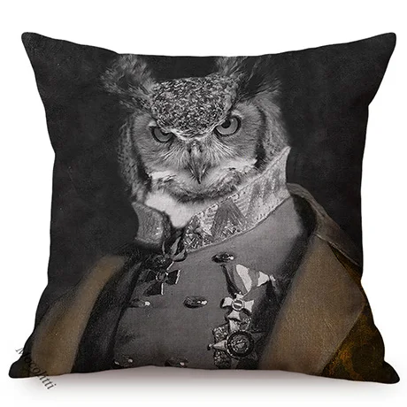 Europe Art Posters Style Decorative Cushion Cover Deer Giraffe Owl Ostrich Funky Animal Vintage Portrait Sofa Throw Pillow Case