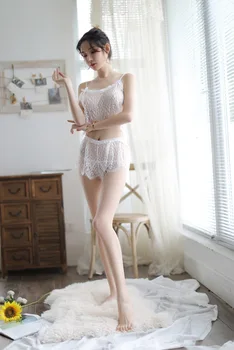 

NEW 2019 Sexy Lingerie Women Sexy See-through Lace Strap Vest Top + Pant Set Underwear Suit