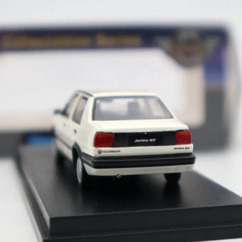 1: 64 Automint для V~ 1W Jetta GT литая под давлением металлическая Ограниченная серия белые игрушки