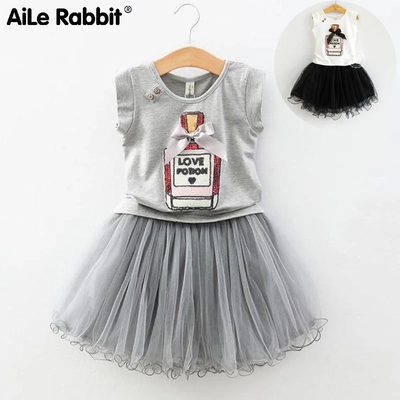 

Girls Clothes Set Sleeveless Top Skirt 2 Piece Set White Gray Sequins Perfume Bottle Pattern Children's Wear Set K1