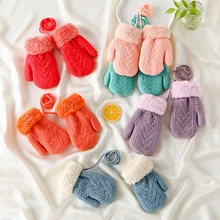 Зимние уличные вязаные перчатки для маленьких мальчиков и девочек, теплые вельветовые толстые рукавицы для детей, висящие перчатки