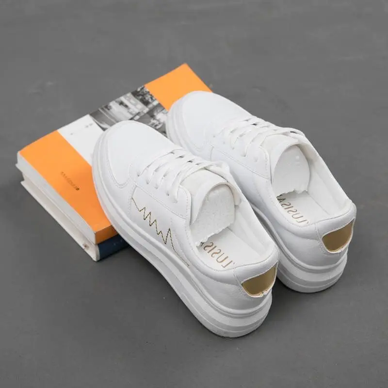

Little white shoes women's all-match basic new Korean style autumn and winter student platform shoes street clapper shoes