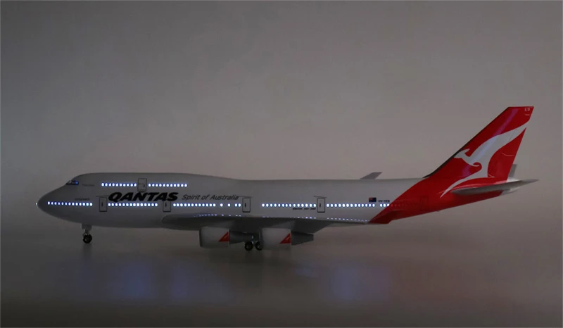 1/150 масштаб 47 см самолет B747 QANTAS Boeing 747 модель самолета светодиодный свет и колесо шасси литье под давлением модель самолёта из смолы игрушка - Цвет: with light