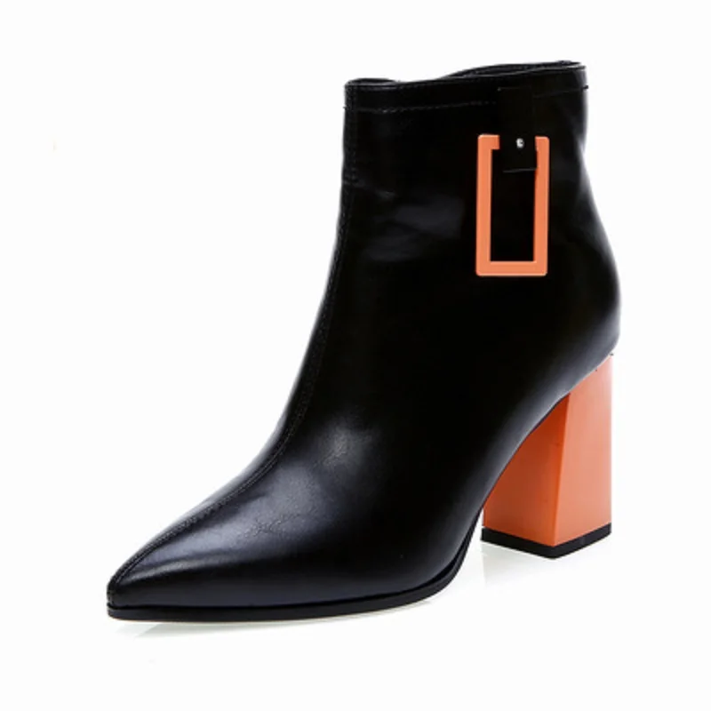 

Simple and thick with 2019 winter new metal decoration wild high-heeled ankle boots color side zipper Martin boots