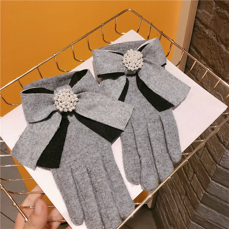 Женские бархатные перчатки, сохраняющие тепло, перчатки с сенсорным экраном, перчатки с ленточным бантом, зимние варежки, перчатки для вождения на открытом воздухе - Цвет: Серый