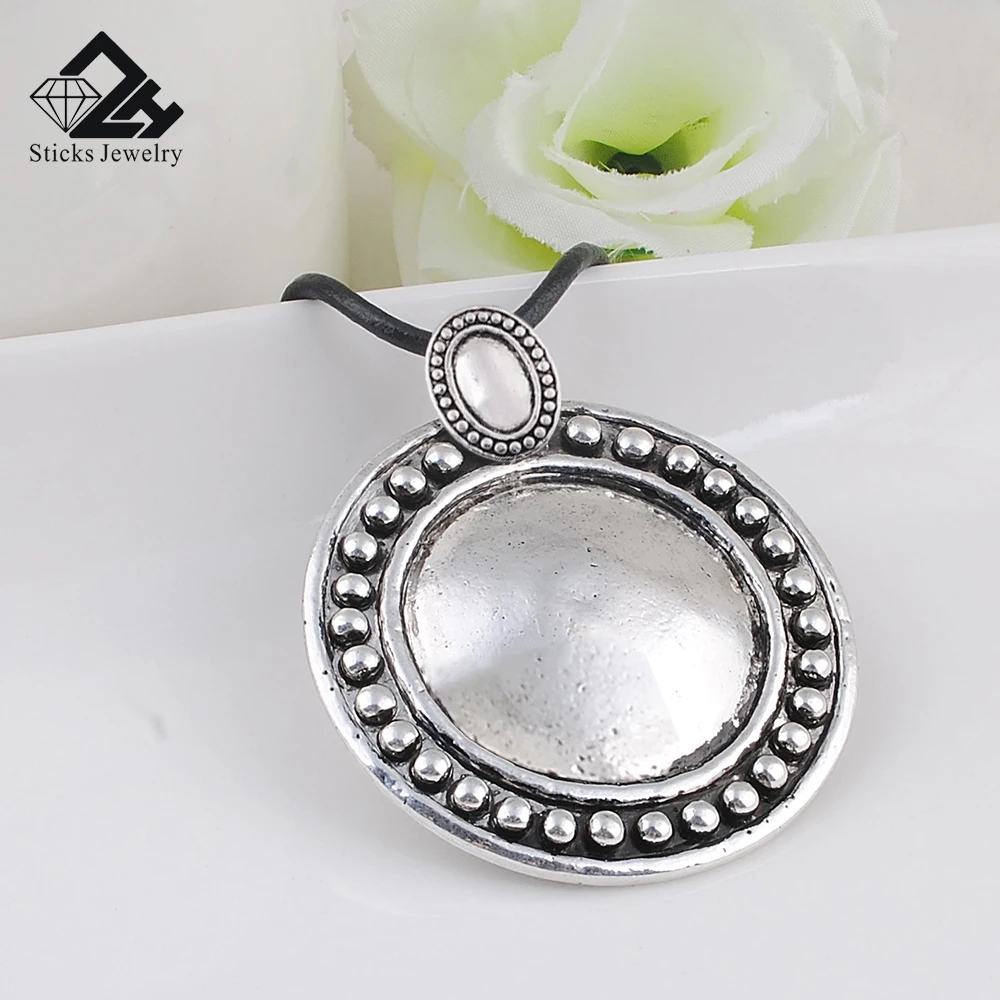 Женское колье-чокер в стиле панк ожерелье макси большие круглые металлические