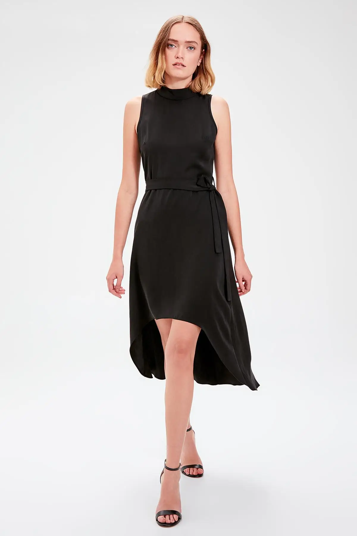 

Trendyol Black Belted Dress TWOAW20EL0271