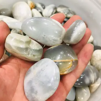 

1pc raw Natural Green Moonlight Stone Quartz Tumbled Stone for Sale