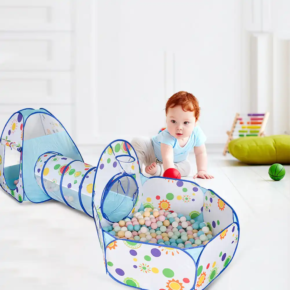 ball pool with tunnel