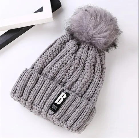 Модная одежда для девочек Skullies шапочки зима Кепки для Для женщин трикотажные Кепки шляпа помпонами мяч теплая брендовая Повседневное осень толстые женские Hat - Цвет: Gray A