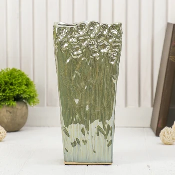 

Vase "Overflow"