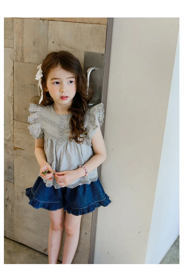 Summer girls blouses new korean style fly sleeve cotton linen tops baby girl lace tshirts best T-Shirts