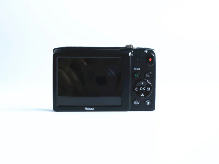 Используется специальная цена NIKON COOLIPIX S2600 цифровая камера CCD 5X простота использования