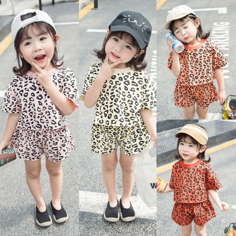 outfit short animal print