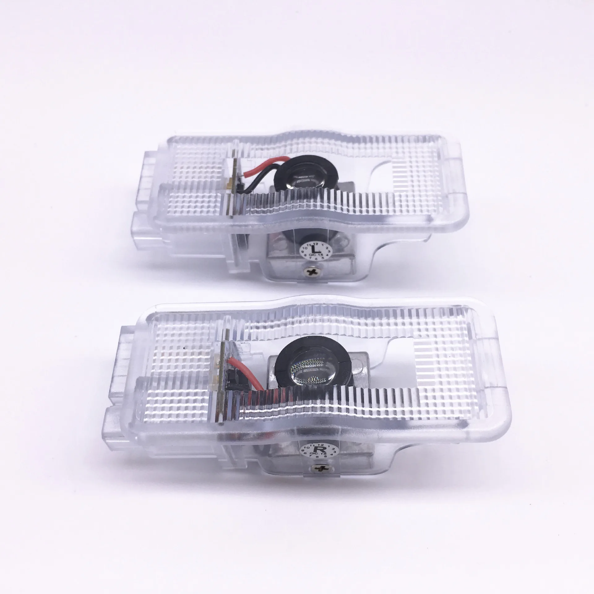 Логотип лампочка освещения подножки peugeot 508 408 RCZ 1007 307 407 5008 607 806 только