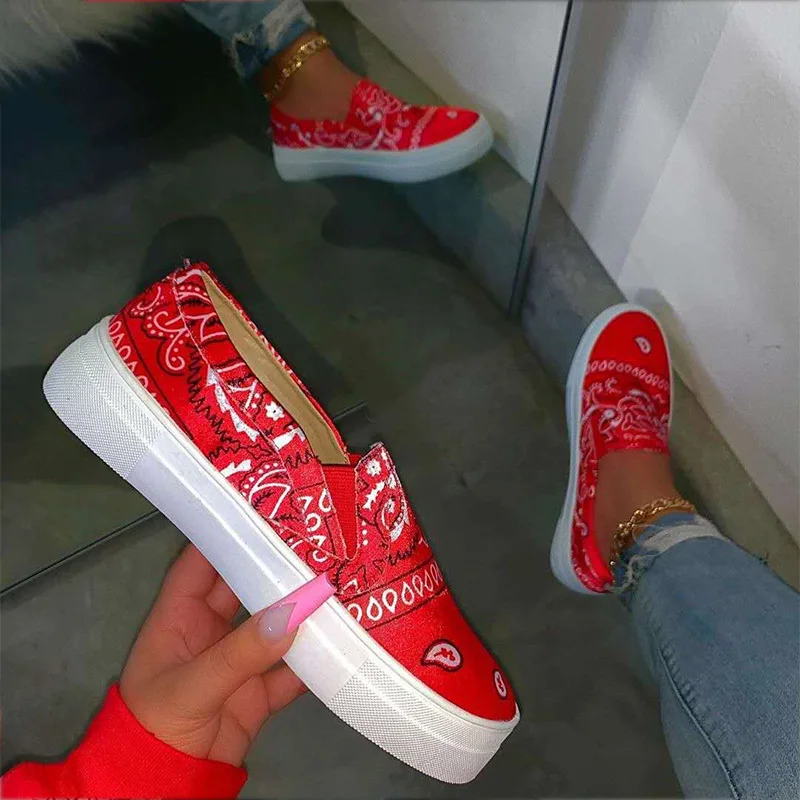 

JUNSRM Women Canvas Loafer Flat Platform Snakeskin Colorful Ladies Slip On Shoes Female Graffiti Casual Fashion Shoe Woman 2020