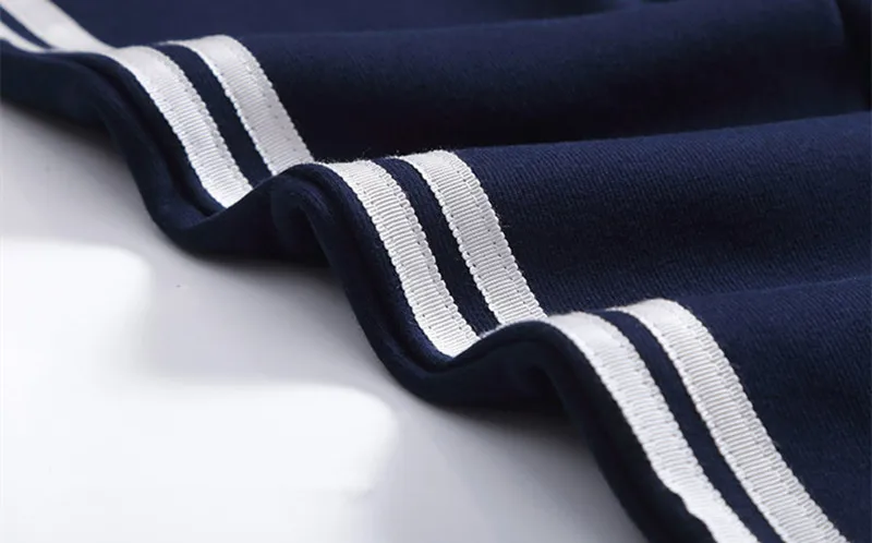 9328505460_1736149123