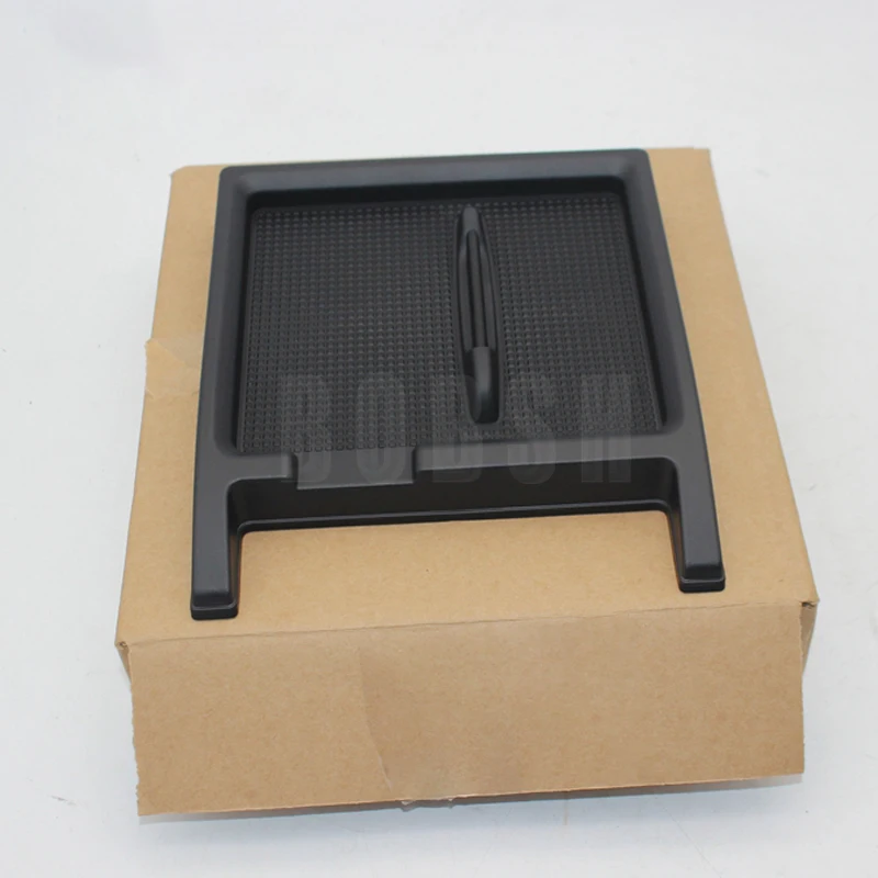

Car Bracket assembly-console 2013-2014lan dro verr ang ero ver ran ger ove rsp ort armrest box refrigerator lid