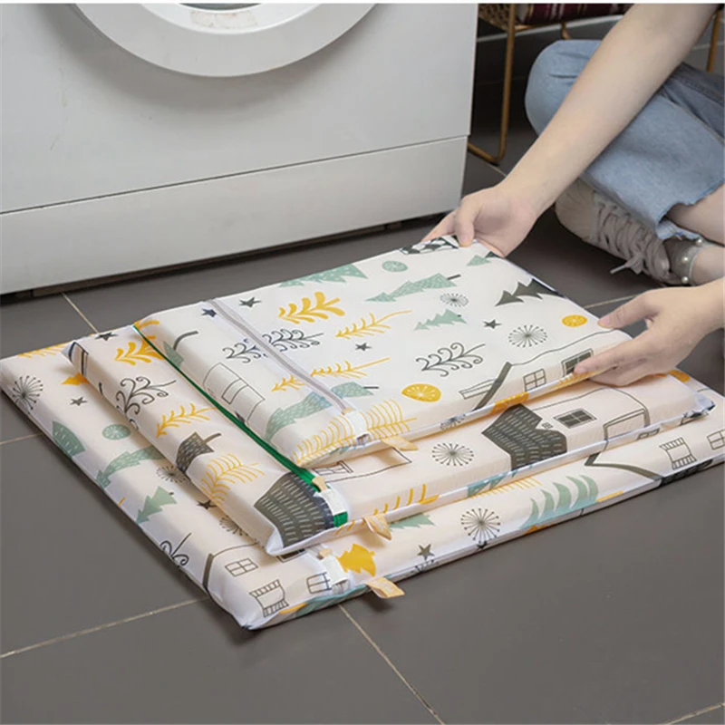 1 PC Cartoon Printing Pattern Household Laundry Net Bag Large Foldable Zippered Mesh Wash Bags Machine Wash Protection Net Bag 4