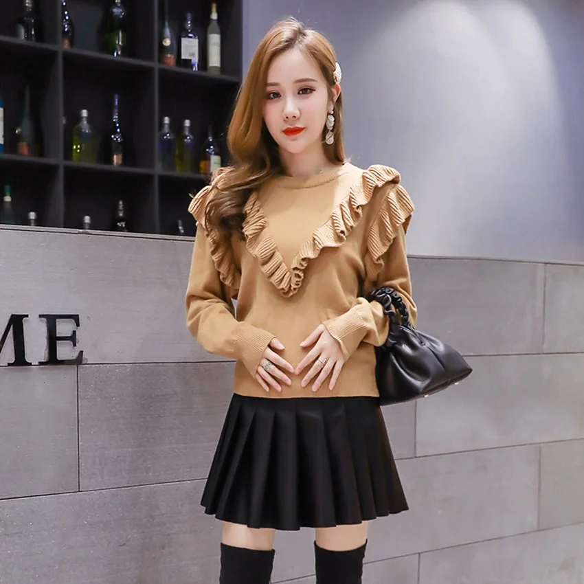 Pregnant women Half body skirt new autumn and winter tide mother wearing a loose stomach lift skirt pleated short
