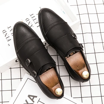 

2020 Hot Sale Formal Bussiness Button Shoes Shiny Upper Genuine Leather Soft Bottom For Party/Wedding Sapato Social Masculino