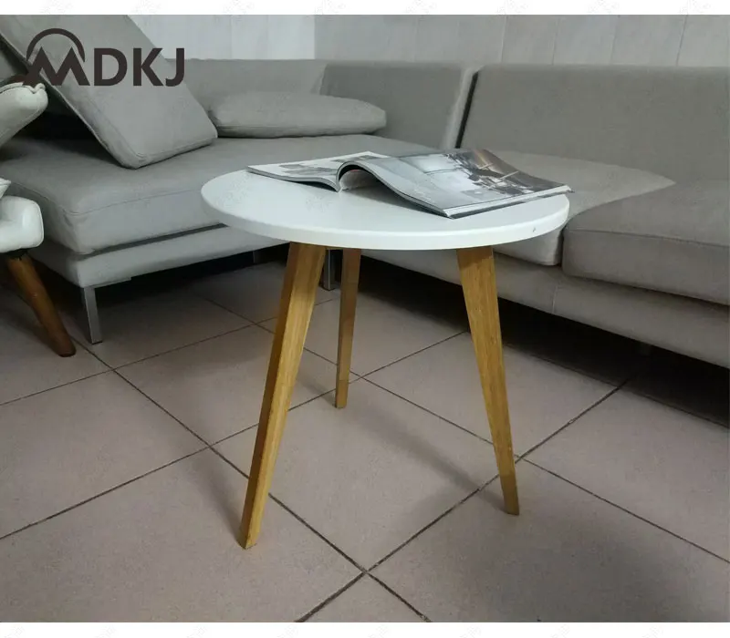 Минималистичный современный круглый столик с тремя ножками, мобильный Маленький журнальный столик, обеденный стол для отдыха, простой журнальный столик