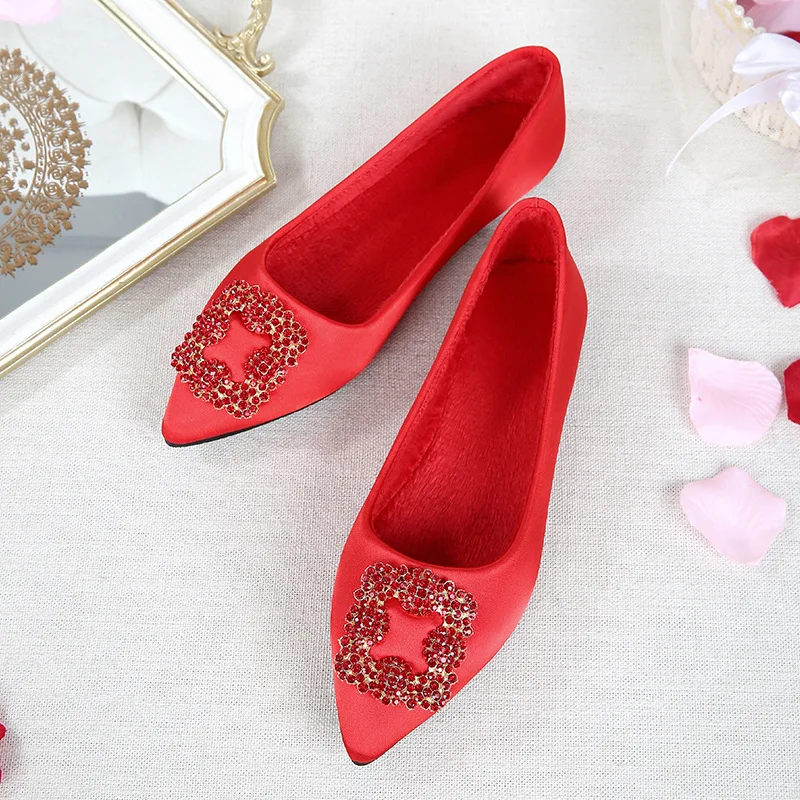 

Marriage Shoes plus Velvet Warm Soft Large Size Flat Xiu Shoes Wedding Shoes Bridal Shoes Wedding Shoes Cheongsam Shoes 4041 Yar