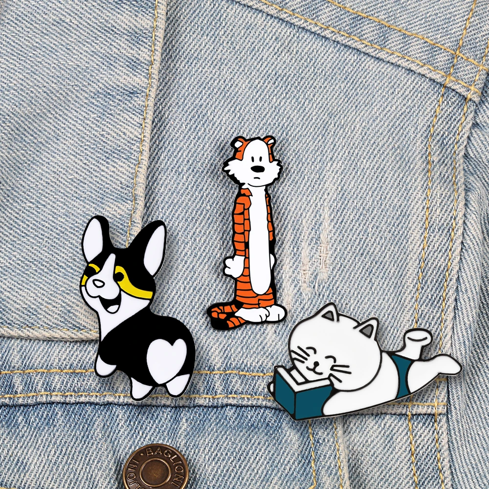 

Cartoon Animal Label Pins Cat Dog Tiger Brooches Enamel Denim Shirt Cute Brooch Metal Buttons Badges Jewelry Best Firend Gifts