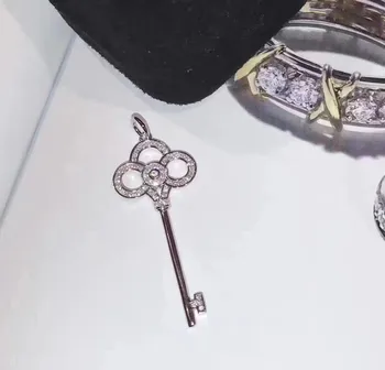 

TSHOU124 Women Fashion 925 silver key necklace Pendant Simple Clavicle Chain