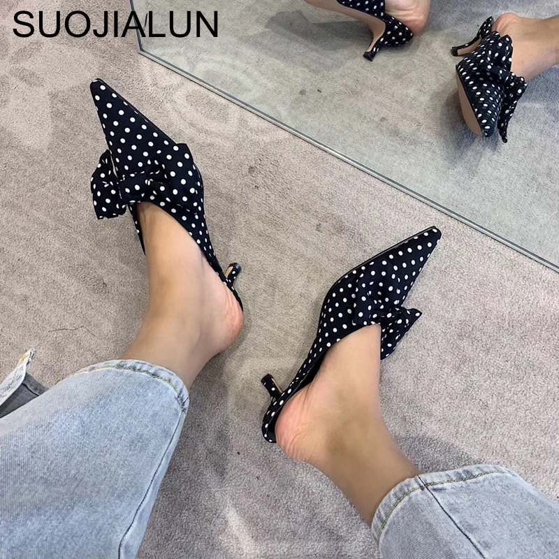 

SUOJIALUN 2020 Summer Outdoor Women Mules Slipper Shoes Fashion Polka Dot Bow-knot Sandal Low Heel Slip On Woman Slides Shoes