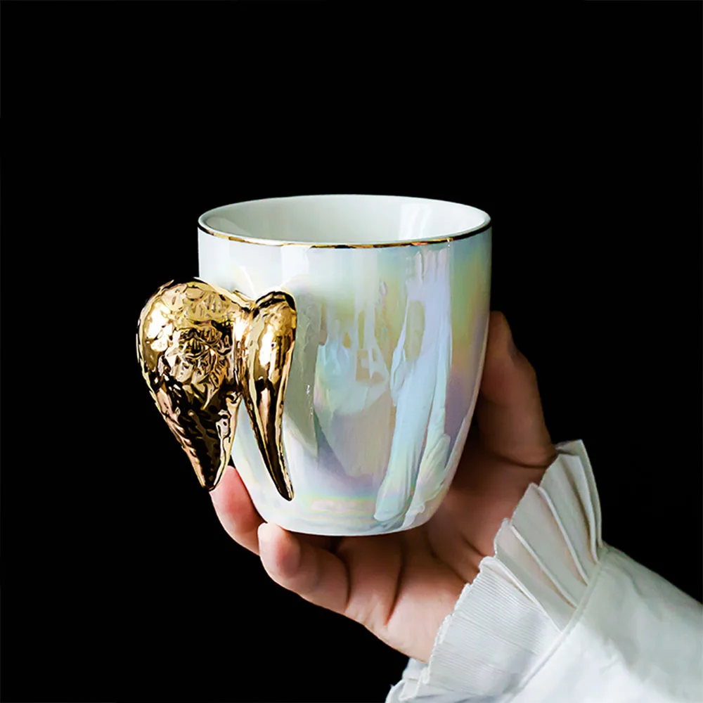 Креативная керамическая кружка, позолоченная ручка, чашка для завтрака, молока, чая, крылья ангела, кофейные кружки, белая, для офиса, дома, посуда для напитков, подарок для пары