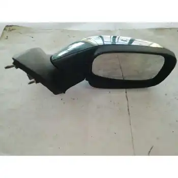 

217111 Right rearview Renault Lagoon Ii (bg0) *