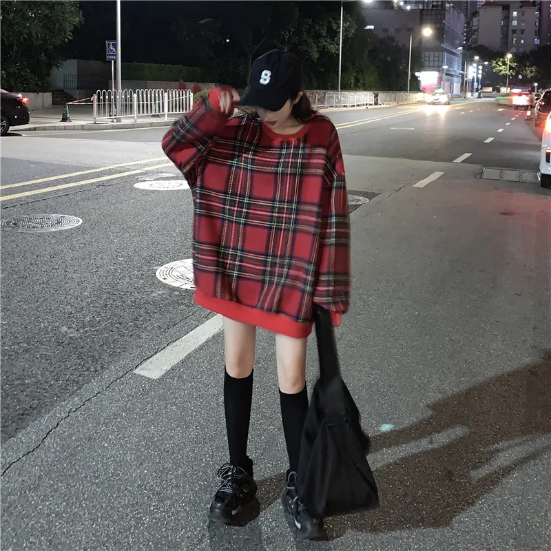 Японский осенне зимний женский элегантный стиль Harajuku ретро красная решетка с длинным рукавом шерстяная ткань Свободный пуловер