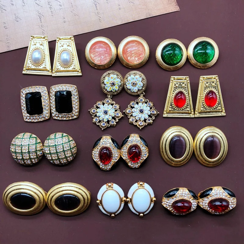 Зарубежные товары с гальваническим покрытием серьги-гвоздики овальной эмалью и