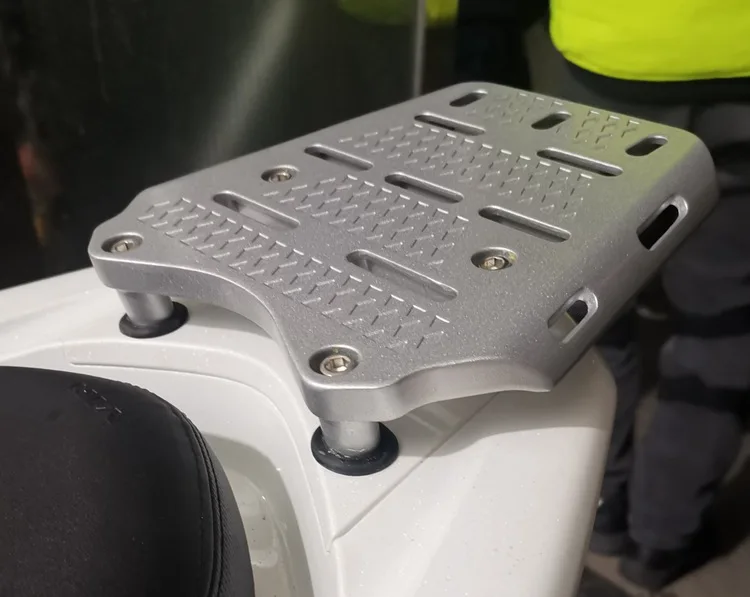 17555914577_1179357775