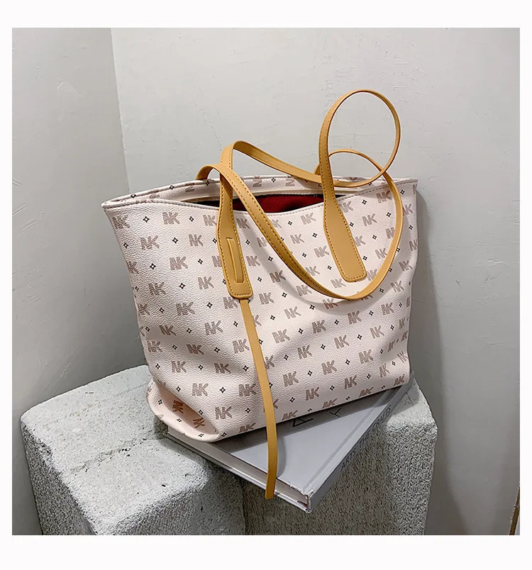 

Bag 2020 new fashion printing soft leather large capacity shopping bag net red texture women's all-match single shoulder handbag
